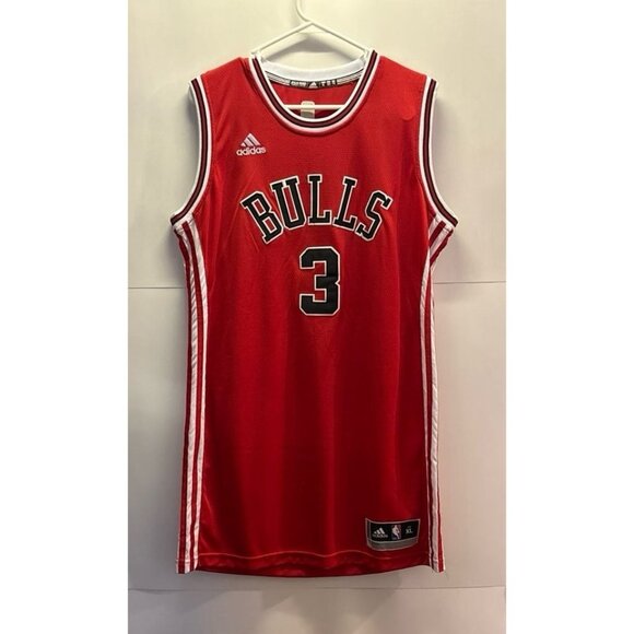 Chicago Bulls Dwyane Wade # 3‎ Jersey (XL) - Picture 1 of 10